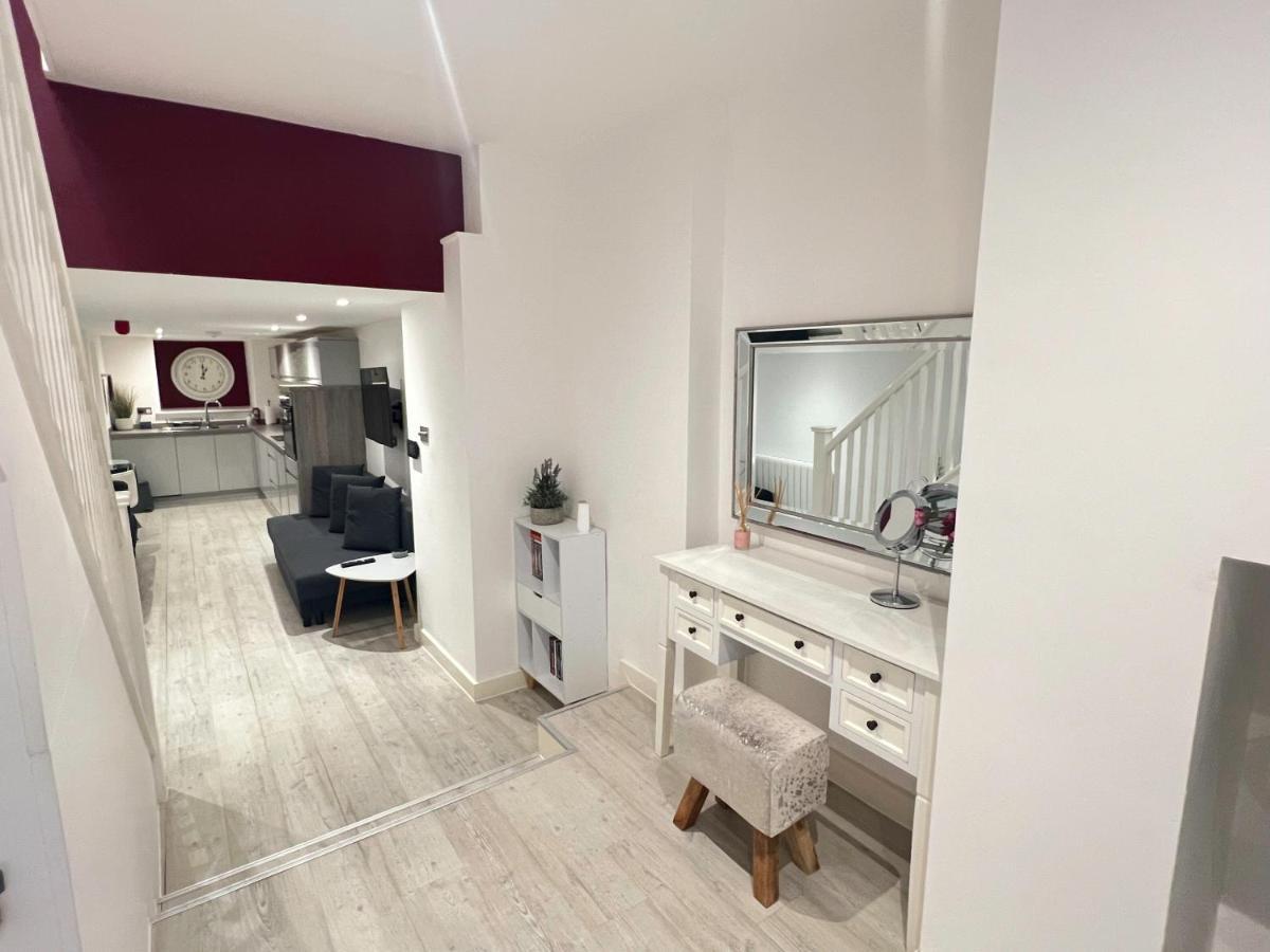 The Snap Pad Boutique Apartment *